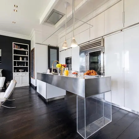 Prestige & Comfort Facing The Palais Des Festivals *