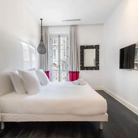 Prestige & Comfort Facing The Palais Des Festivals Канны